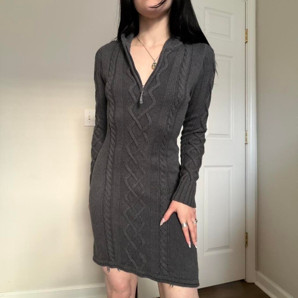 Athleta Grey Cable Knit Zip B 6 C 6